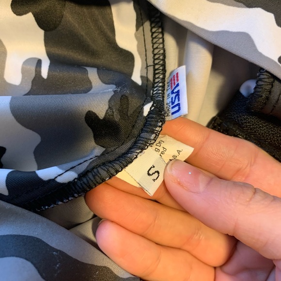 Ultimate Scrunch Butt Gym Leggings - Picture 5 of 5